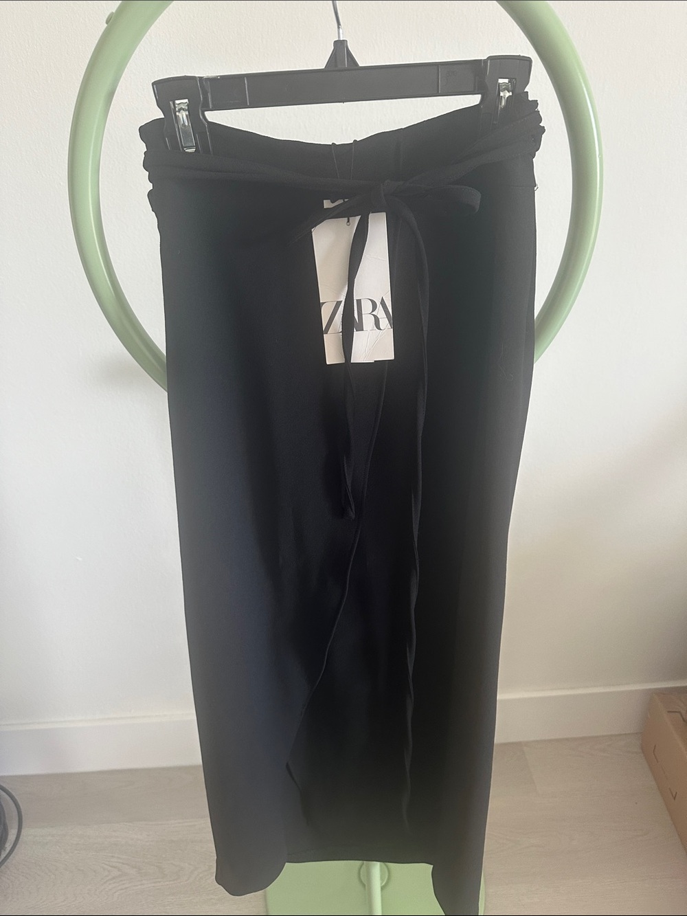 Zara Black Midi Skirt with Waist Tie